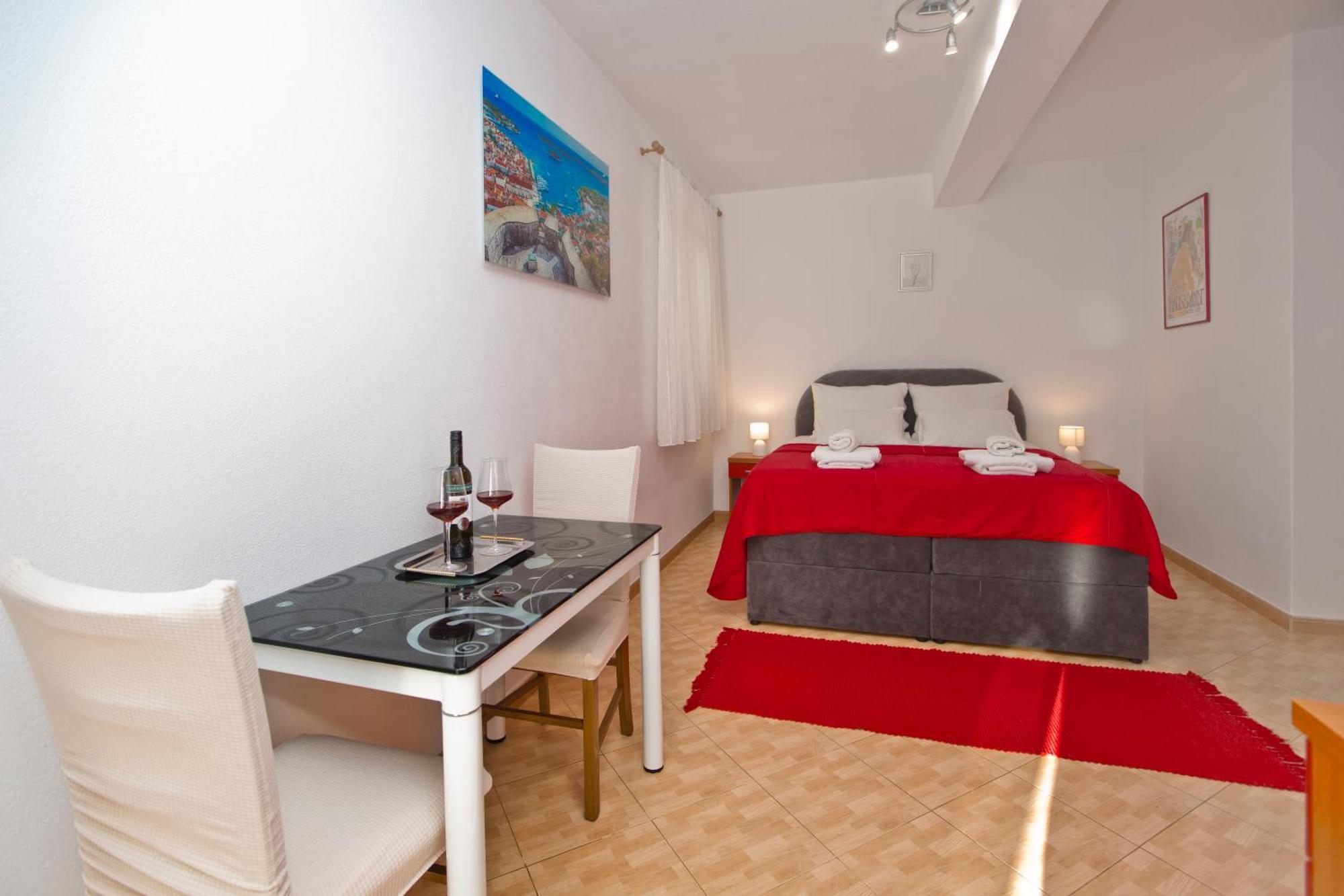חוואר Apartment Matic Ograde מראה חיצוני תמונה
